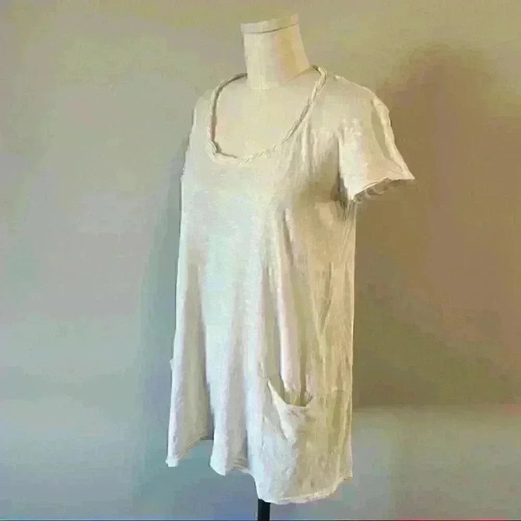 Anthropologie Left Of Center Scoop Neck White Oversized T-Shirt Button Up Back - Picture 7 of 12